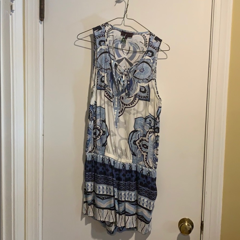 Adorable jumper. Small.